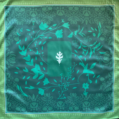 Green Oak Leaf Altar Cloth
